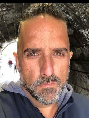 Meet your Posher, Tomas